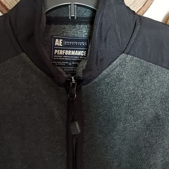 Men's American eagle outfitters vest size medium - Picture 2 of 9